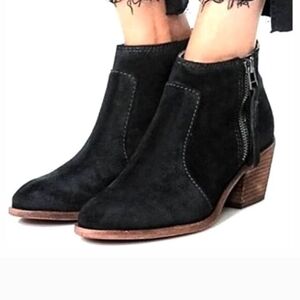 Madewell Black Suede Ankle Booties